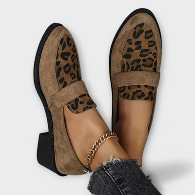 Stylish leopard print women's shoes
