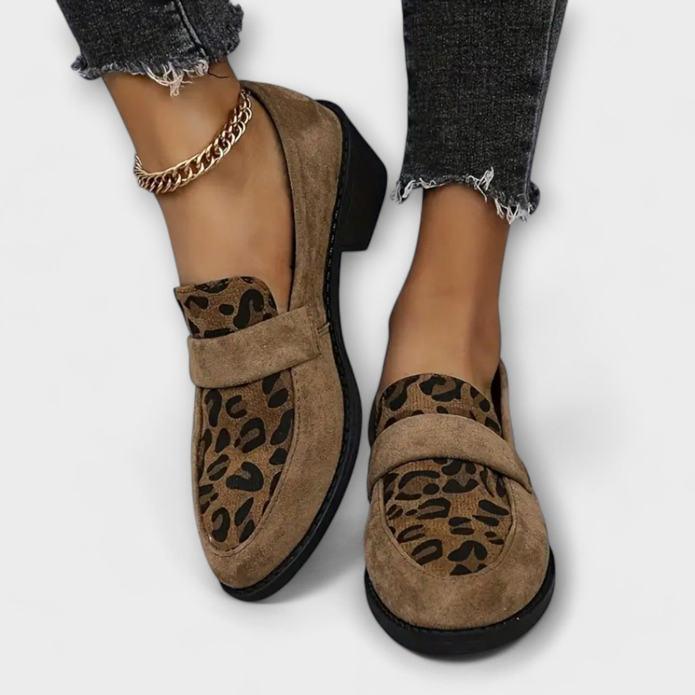 Stylish leopard print women's shoes